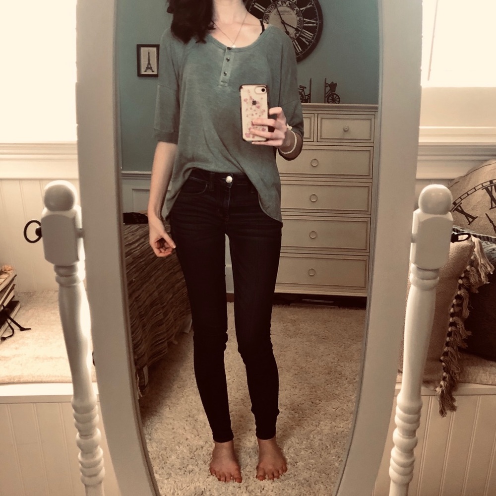 American Eagle Green Oversized Henley with Buttons